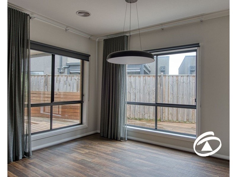 18 Kipling Drive, Officer VIC 3809