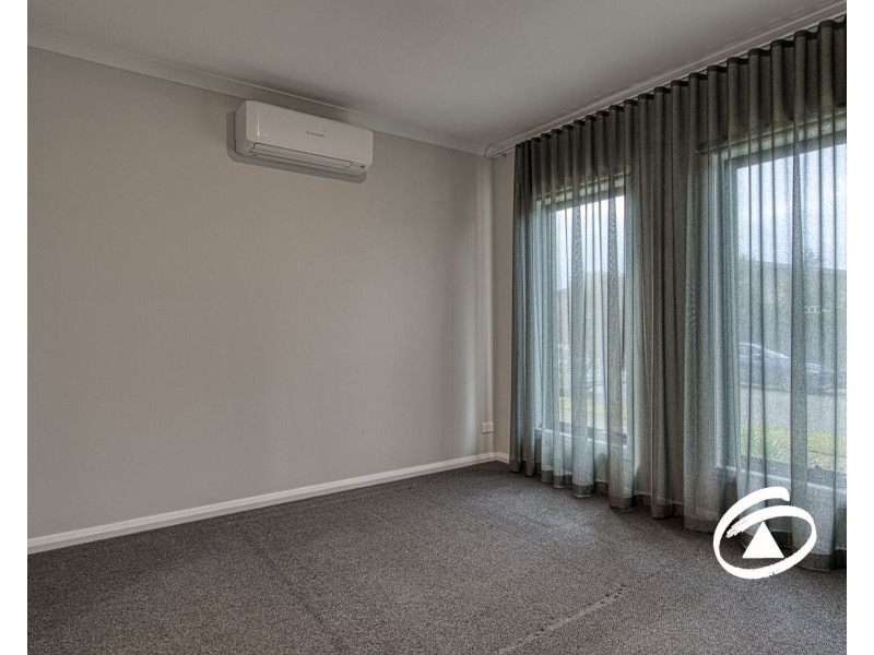 18 Kipling Drive, Officer VIC 3809