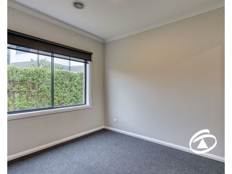 18 Kipling Drive, Officer VIC 3809