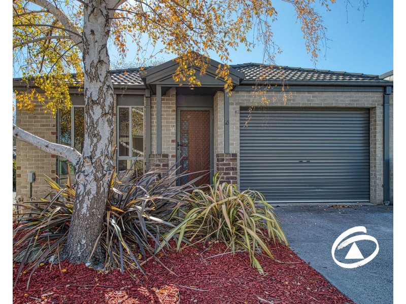 16/6-16 Diston Court, Pakenham VIC 3810