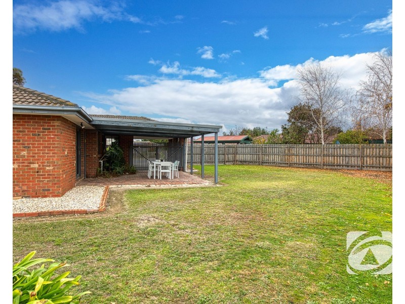 24 Marson Court, Pakenham VIC 3810