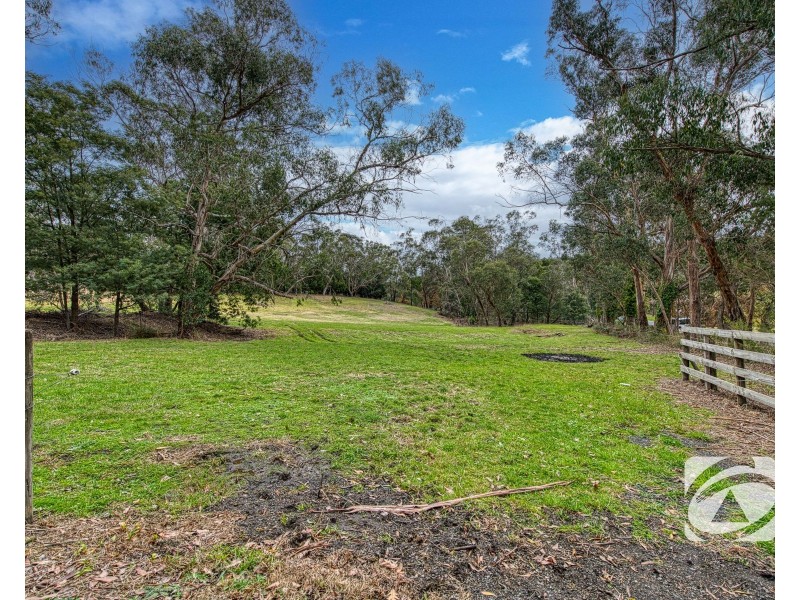835 Gembrook Road, Pakenham Upper VIC 3810