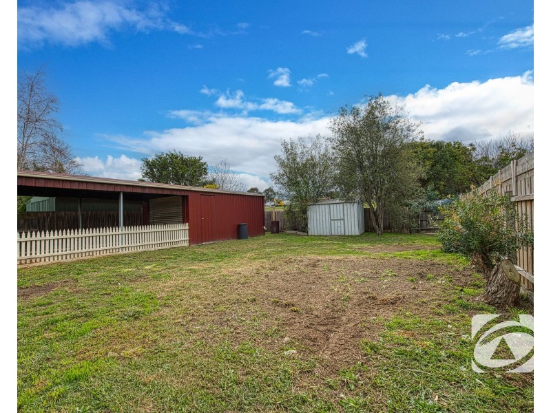 7 Conrad Court, Pakenham VIC 3810