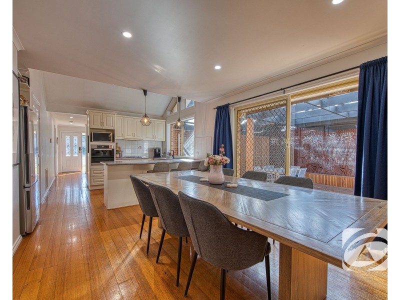 94 Eagle Drive, Pakenham VIC 3810