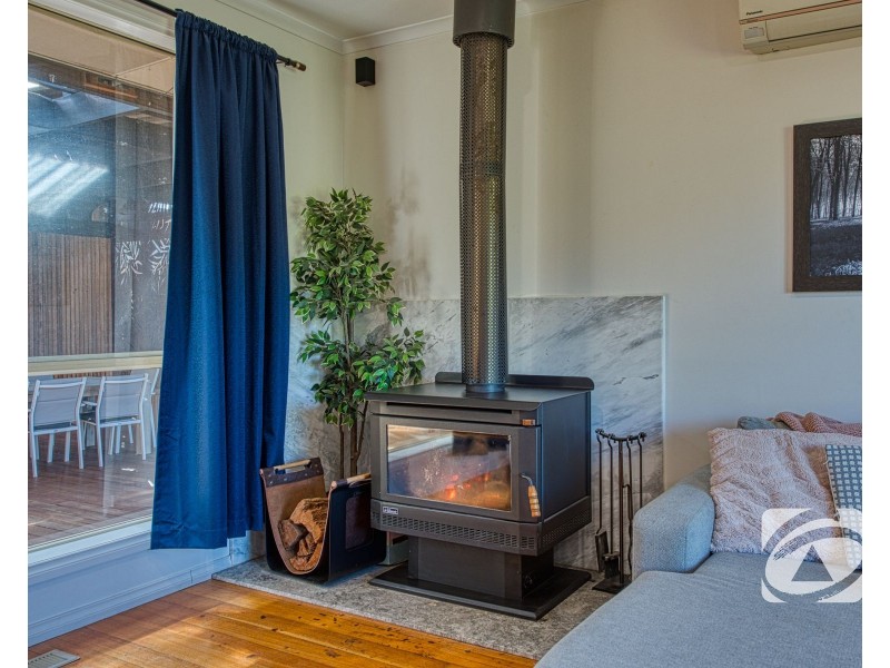 94 Eagle Drive, Pakenham VIC 3810