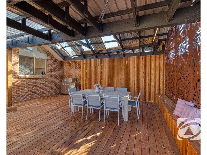 94 Eagle Drive, Pakenham VIC 3810