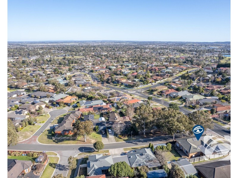 94 Eagle Drive, Pakenham VIC 3810