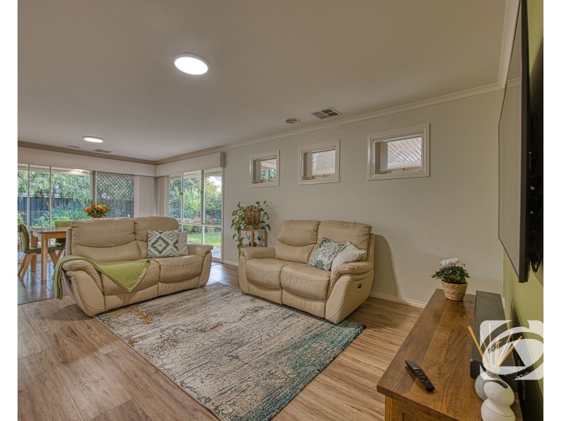 7 Balaton Drive, Pakenham VIC 3810