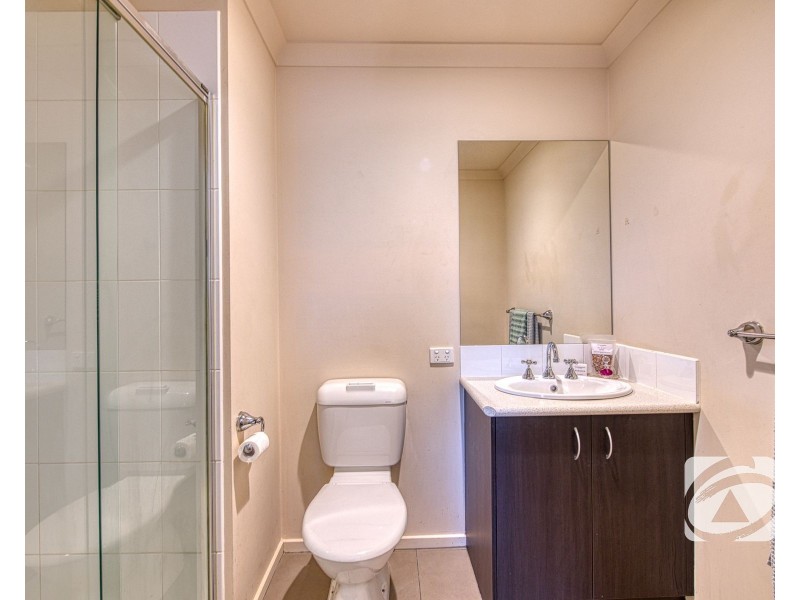 62 The Parkway, Pakenham VIC 3810