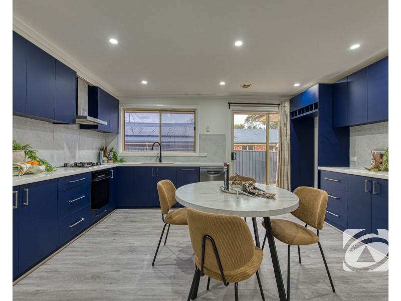 22 Donday Court, Pakenham VIC 3810