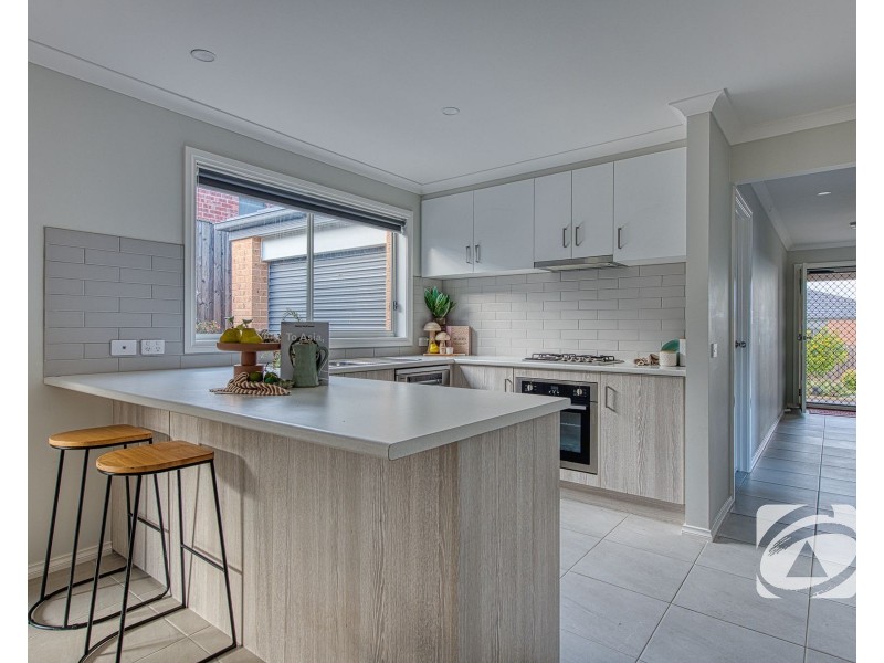 67 Willandra Circuit, Warragul VIC 3820