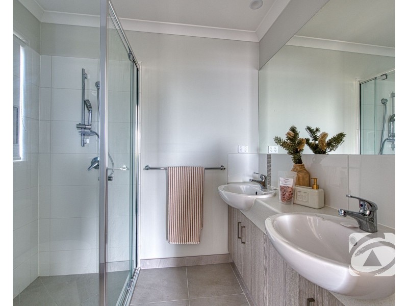 67 Willandra Circuit, Warragul VIC 3820