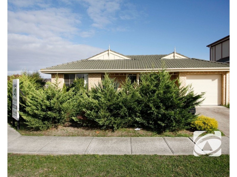 23 Grice Quadrant, Pakenham VIC 3810