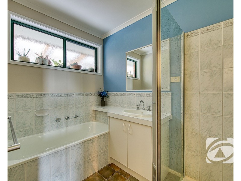 165 Ahern Road, Pakenham VIC 3810