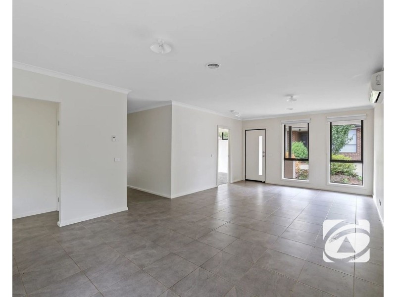 11 Allure Place, Bunyip VIC 3815