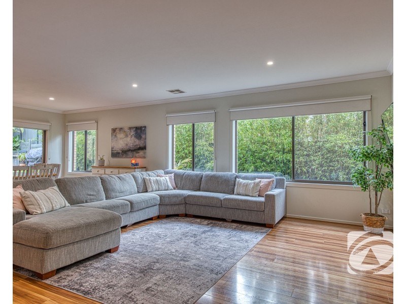 21 Illawarra Way, Pakenham VIC 3810