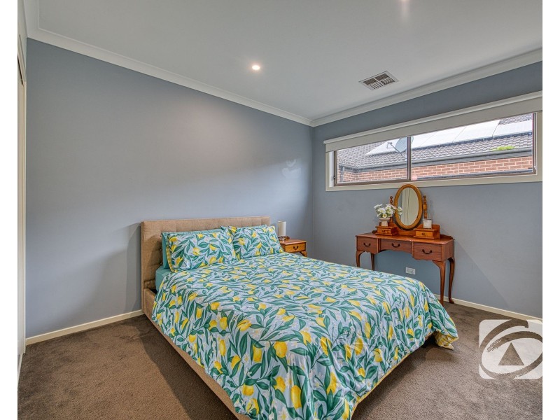 21 Illawarra Way, Pakenham VIC 3810