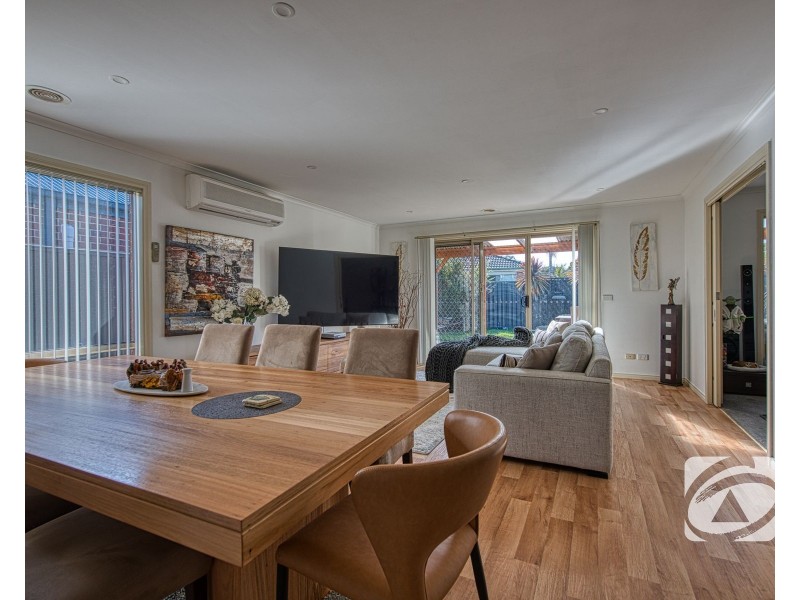 25 Grand Central Boulevard, Pakenham VIC 3810