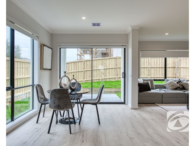 43 Everfair Crescent, Officer VIC 3809
