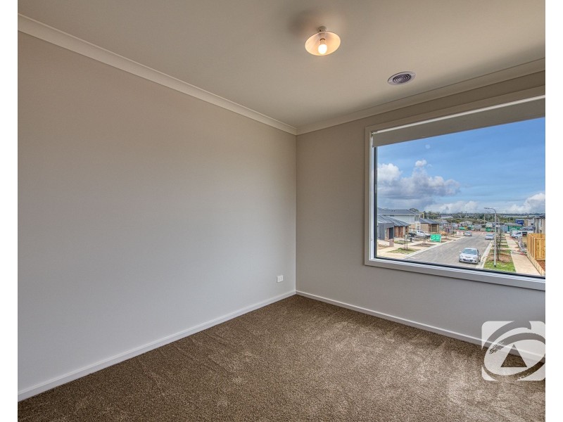 43 Everfair Crescent, Officer VIC 3809