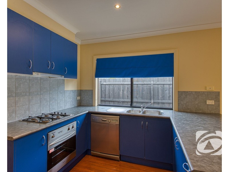 24 Hammerwood Green, Beaconsfield VIC 3807