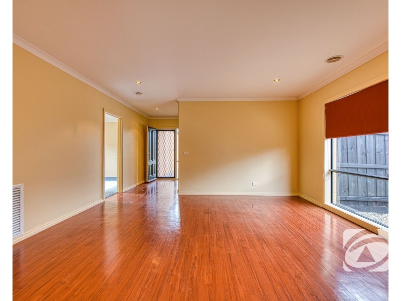 24 Hammerwood Green, Beaconsfield VIC 3807