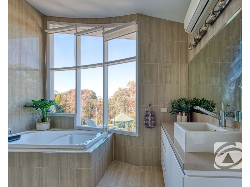 443 Army Road, Pakenham VIC 3810