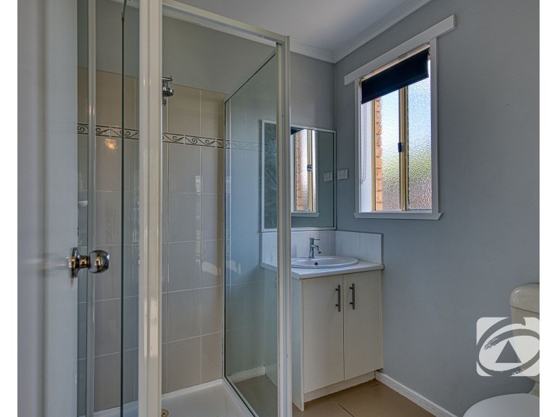 2 Spencer Place, Pakenham VIC 3810