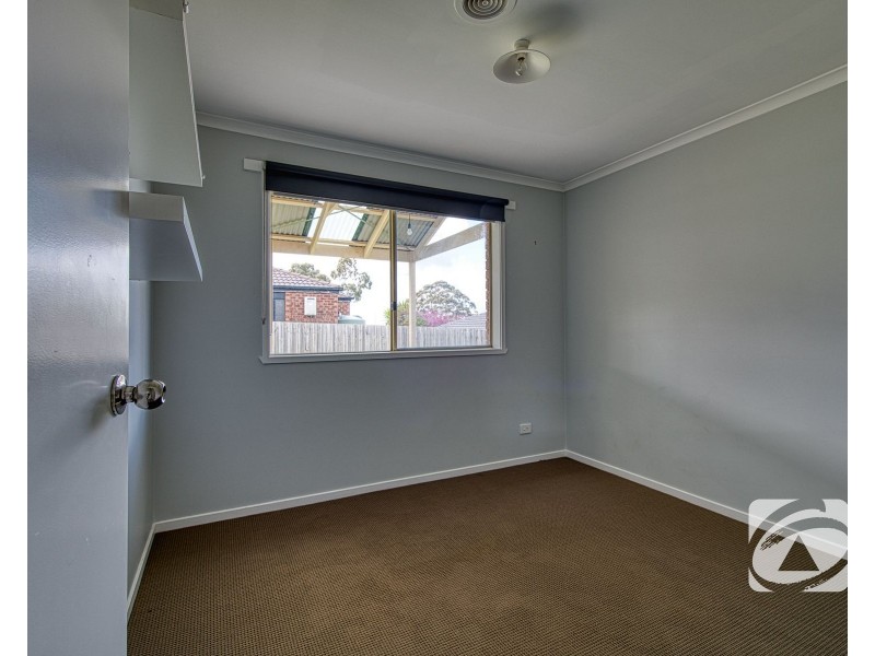2 Spencer Place, Pakenham VIC 3810