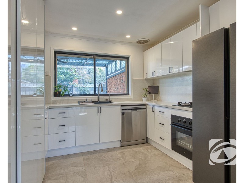 3/2 Jamieson Court, Pakenham VIC 3810