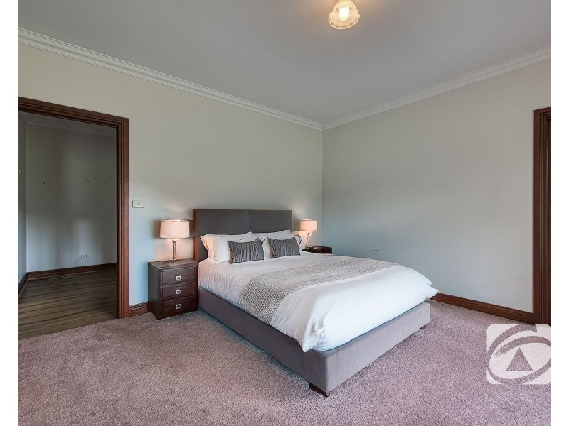 240 Brown Road, Pakenham VIC 3810