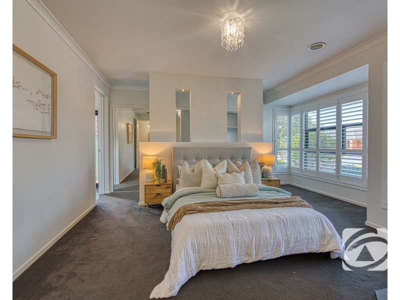 86 Dusseldorp Avenue, Pakenham VIC 3810