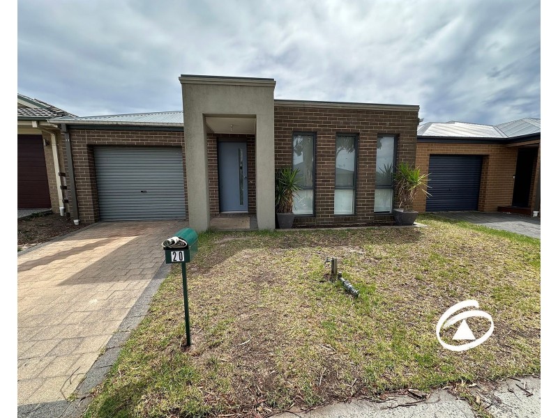 20 Seville Street, Pakenham VIC 3810
