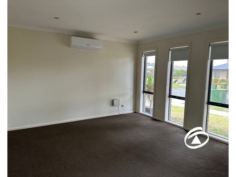 20 Seville Street, Pakenham VIC 3810