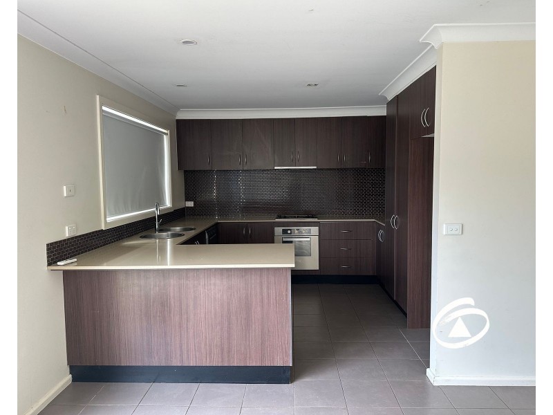 20 Seville Street, Pakenham VIC 3810