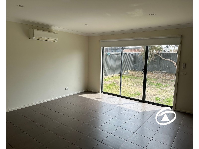 20 Seville Street, Pakenham VIC 3810