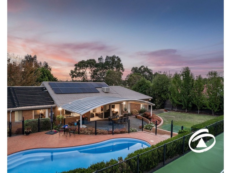 7 Heathdale Road, Narre Warren North VIC 3804