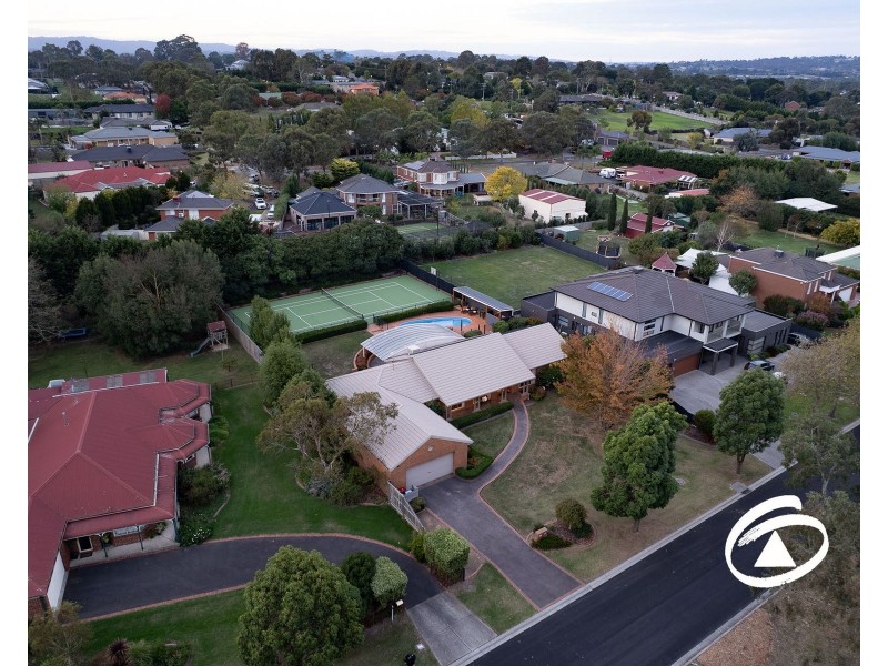 7 Heathdale Road, Narre Warren North VIC 3804