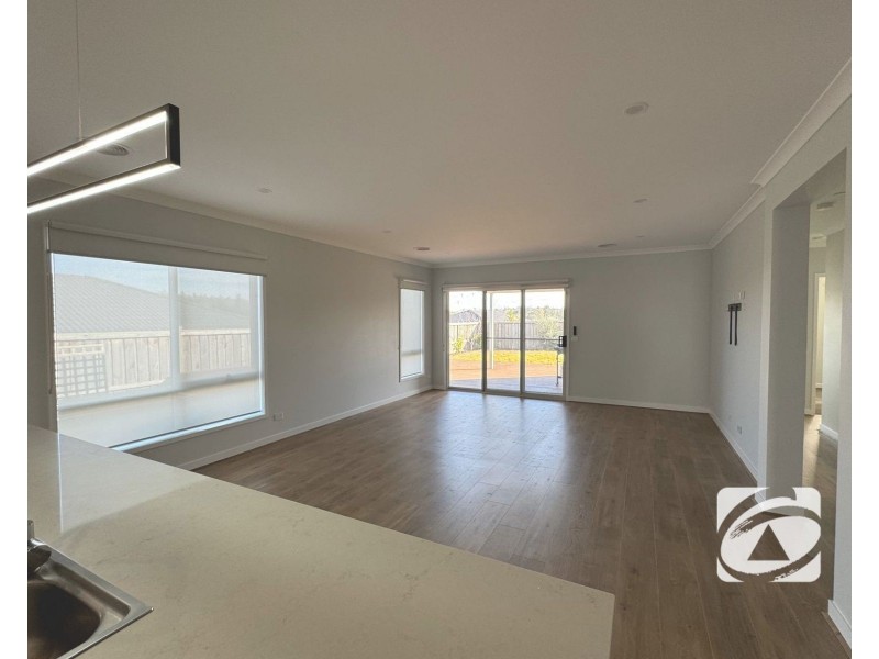 11 Tassel Drive, Warragul VIC 3820