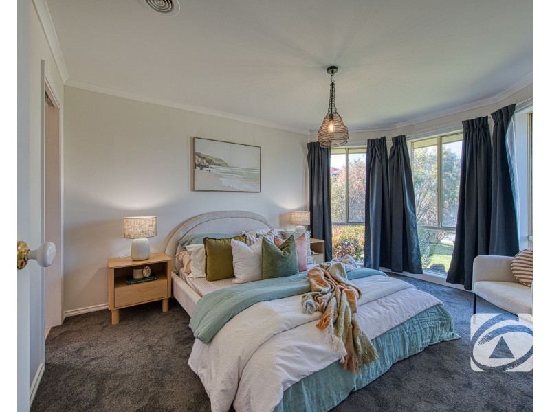 5 Clearview Court, Garfield VIC 3814