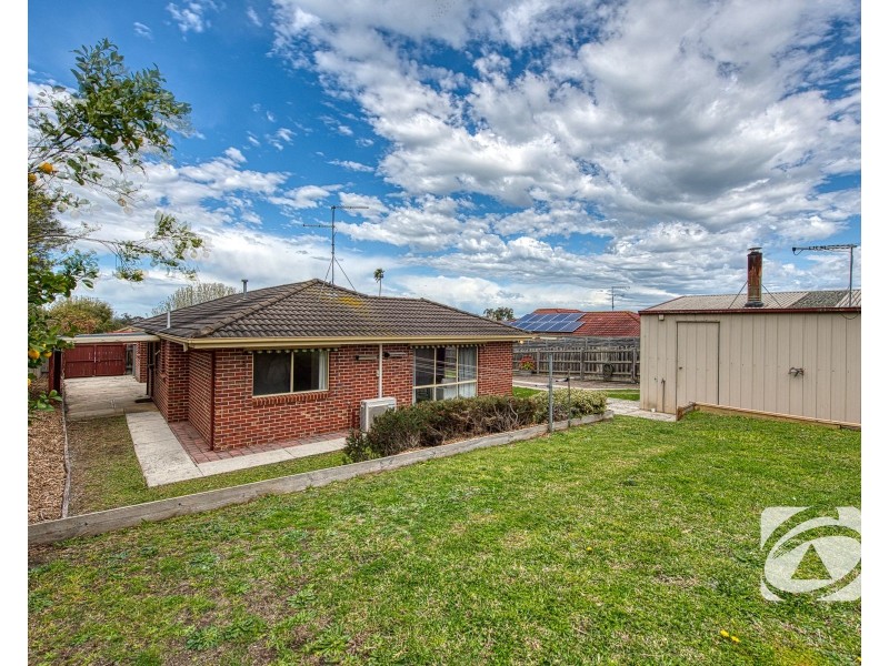 5 Clearview Court, Garfield VIC 3814