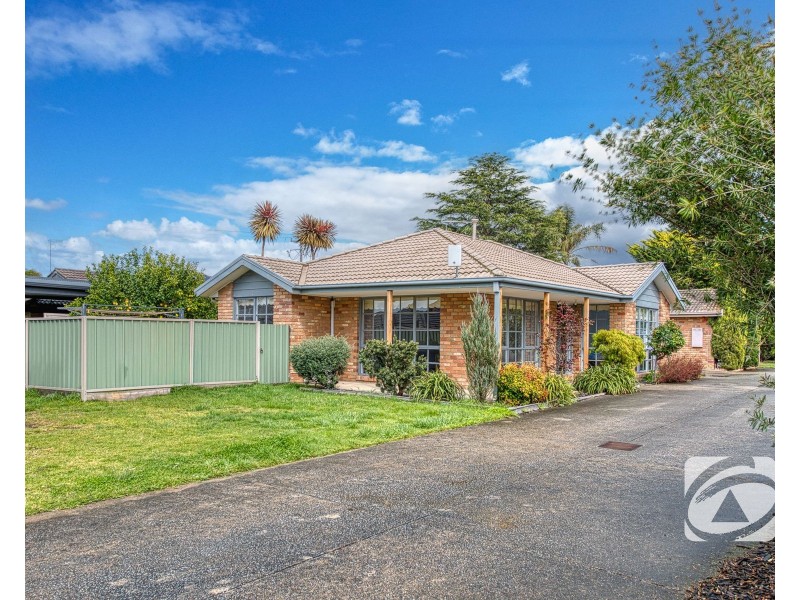 1/19 Main Street, Nar Nar Goon VIC 3812