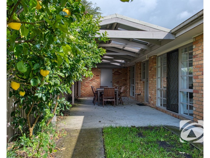 1/19 Main Street, Nar Nar Goon VIC 3812