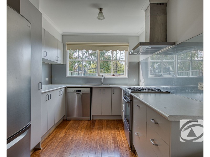 1/19 Main Street, Nar Nar Goon VIC 3812