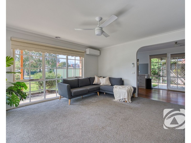 1/19 Main Street, Nar Nar Goon VIC 3812