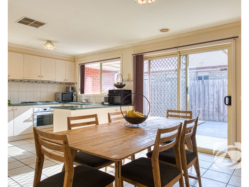 16 Acre Court, Pakenham VIC 3810