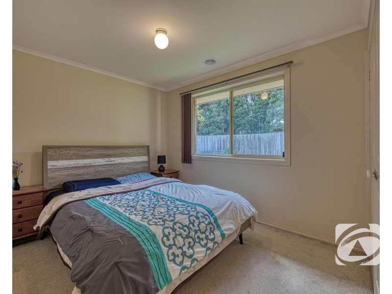 16 Acre Court, Pakenham VIC 3810