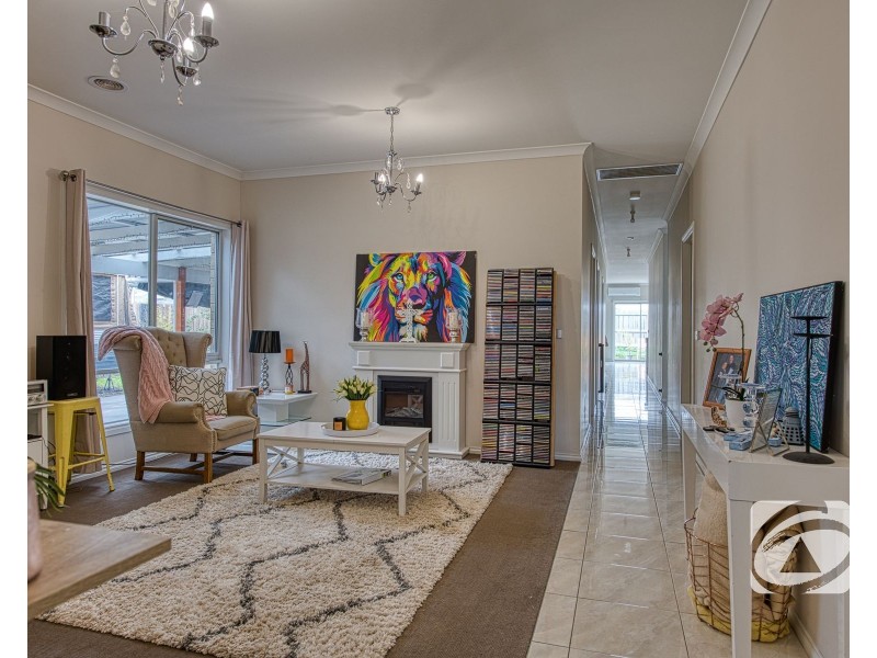 9 Clarks Road, Lang Lang VIC 3984