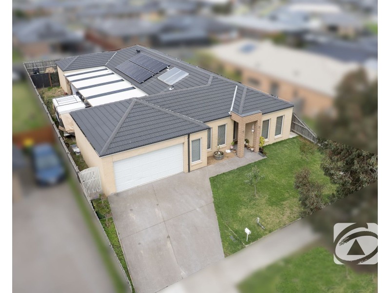 9 Clarks Road, Lang Lang VIC 3984