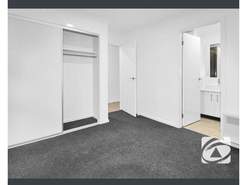 19 Sire Walk, Pakenham VIC 3810